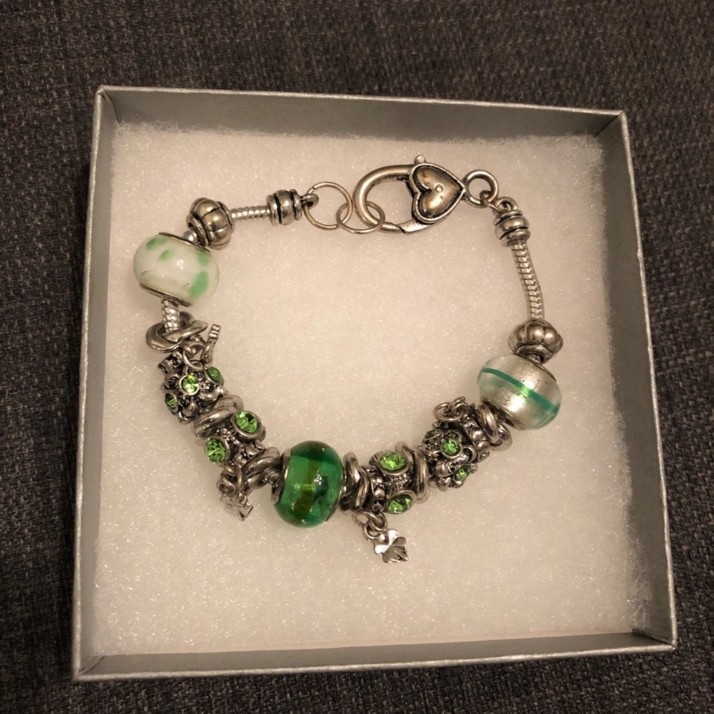 Green Bead Charm Bracelet Irish Theme